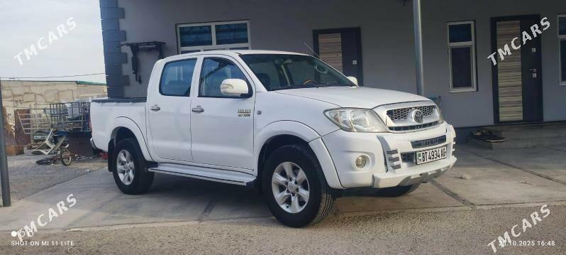 Toyota Hilux 2008 - 300 000 TMT - Garadamak Şor - img 1