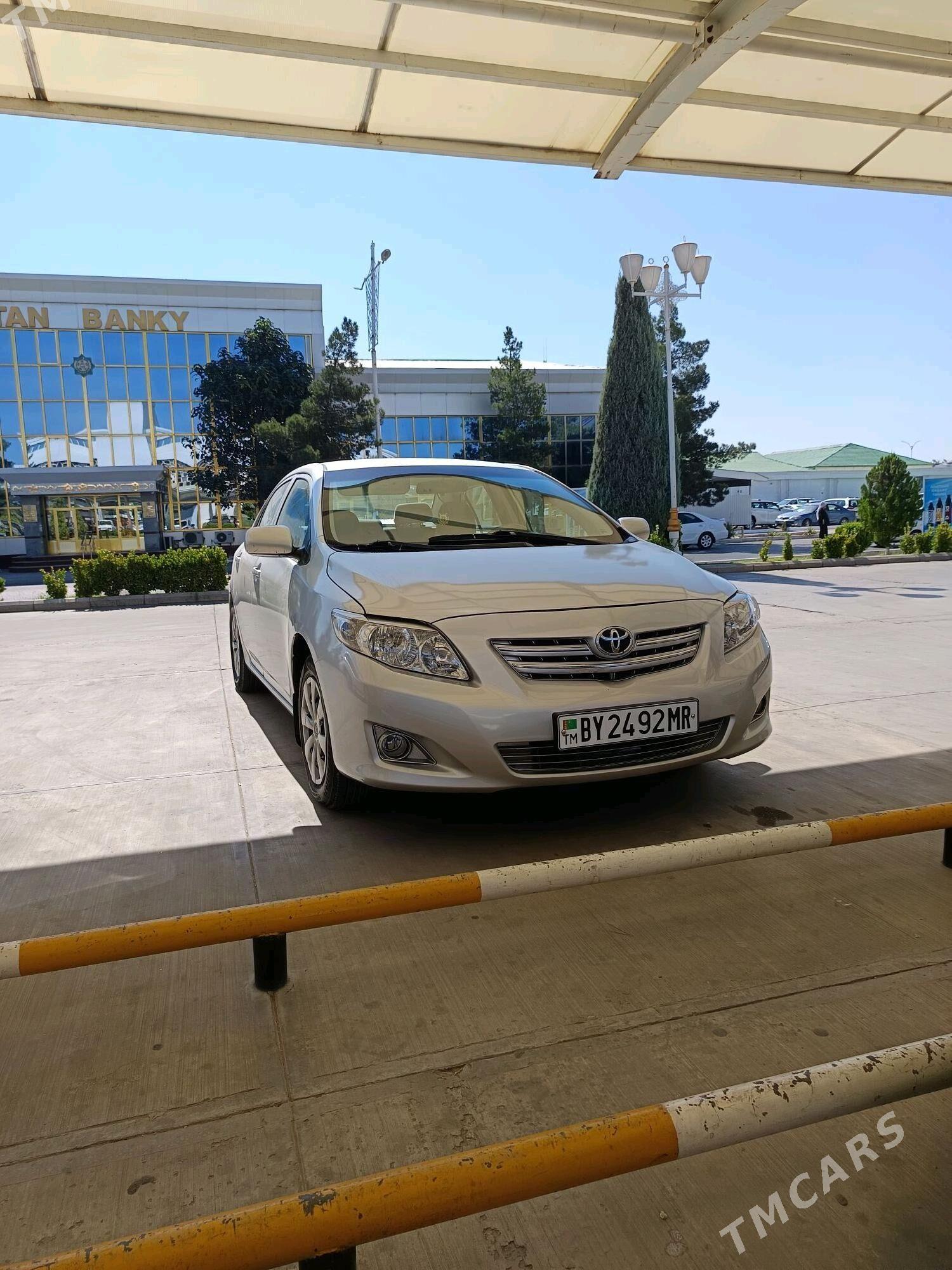 Toyota Corolla 2010 - 135 000 TMT - Мары - img 1