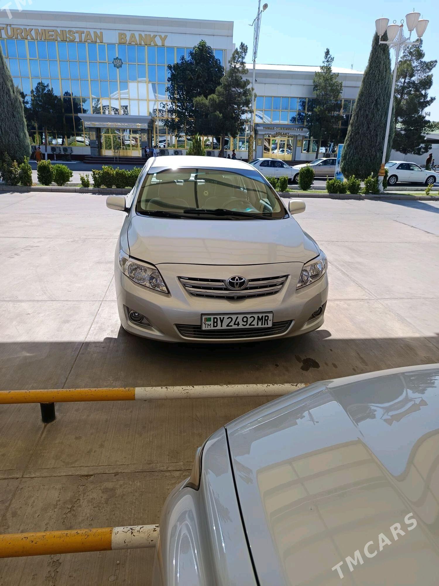 Toyota Corolla 2010 - 135 000 TMT - Мары - img 3