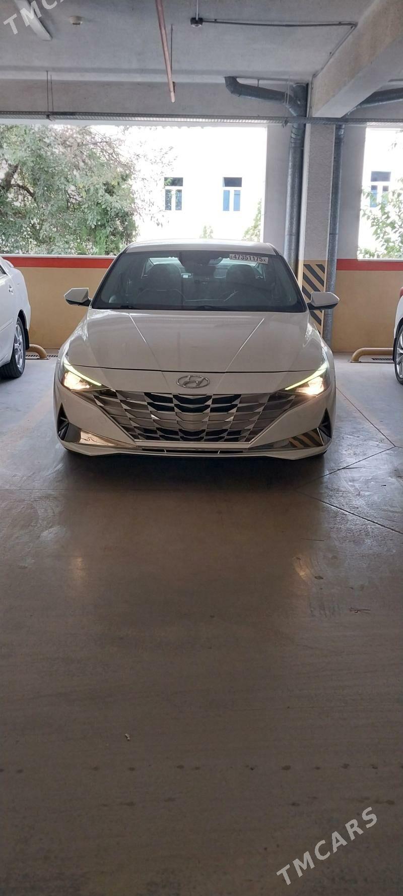Hyundai Elantra 2022 - 255 000 TMT - Бузмеин - img 1