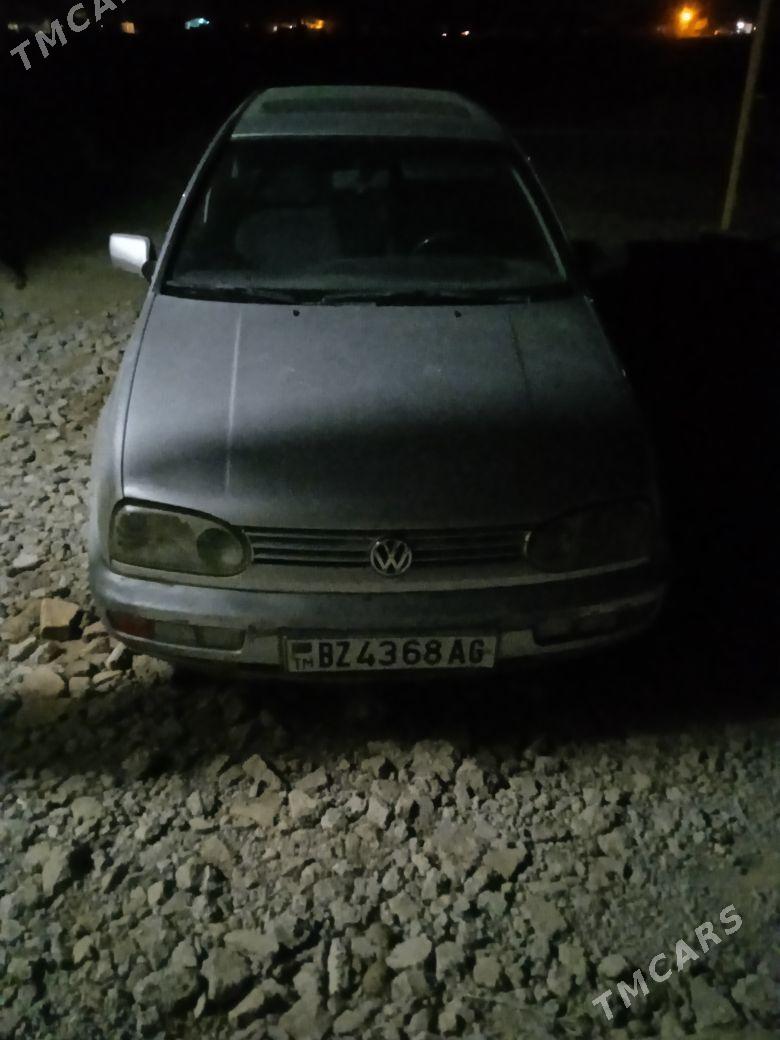Volkswagen Golf 1993 - 25 000 TMT - Ак-Бугдайский этрап - img 2
