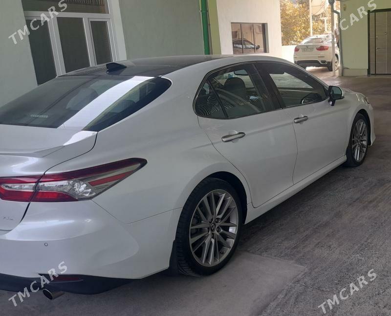 Toyota Camry 2018 - 350 000 TMT - Gökje - img 3