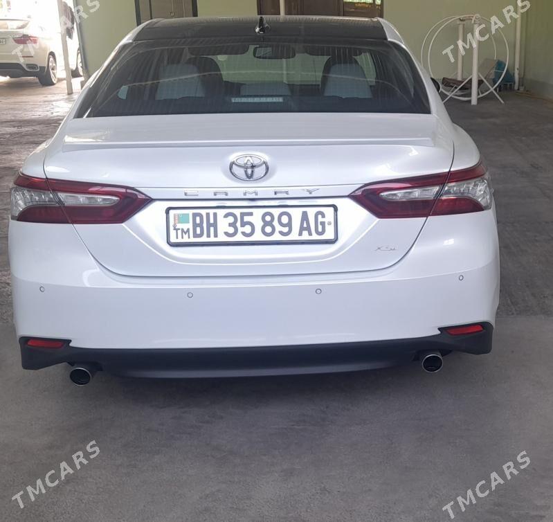 Toyota Camry 2018 - 350 000 TMT - Gökje - img 2