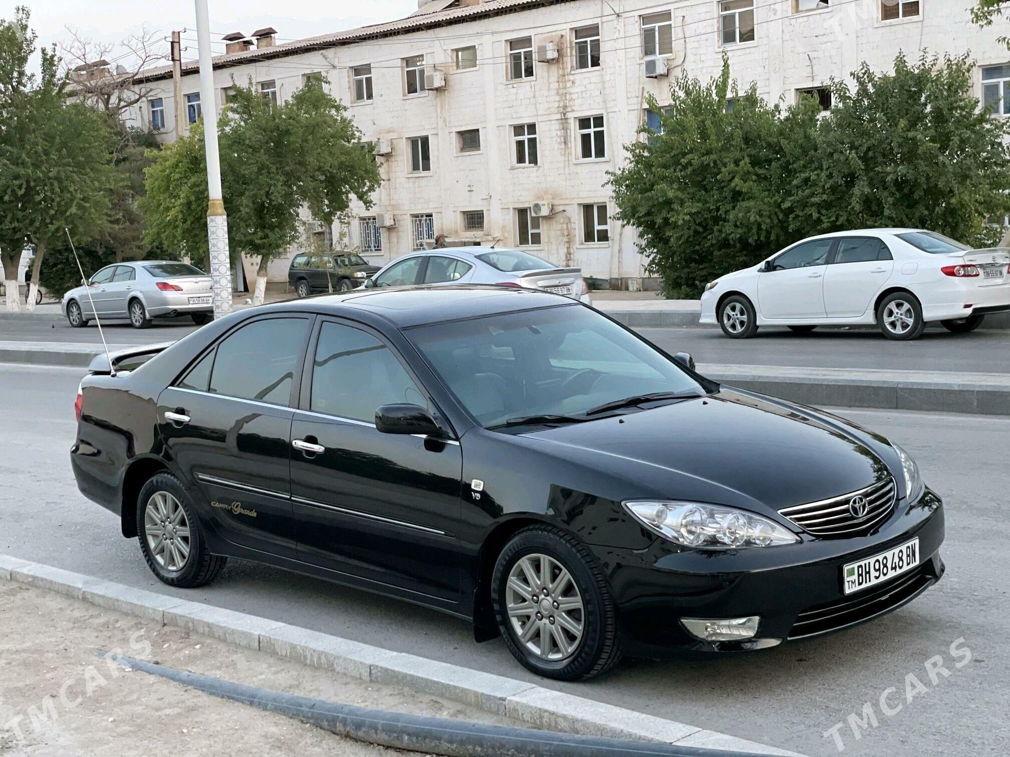 Toyota Camry 2003 - 270 000 TMT - Balkanabat - img 9