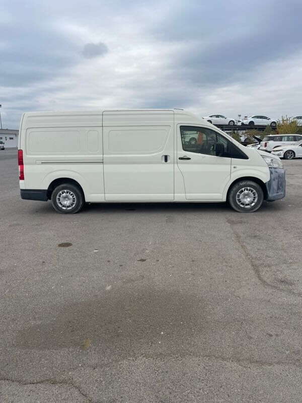 Toyota Hiace 2022 - 588 000 TMT - Sarahs - img 5