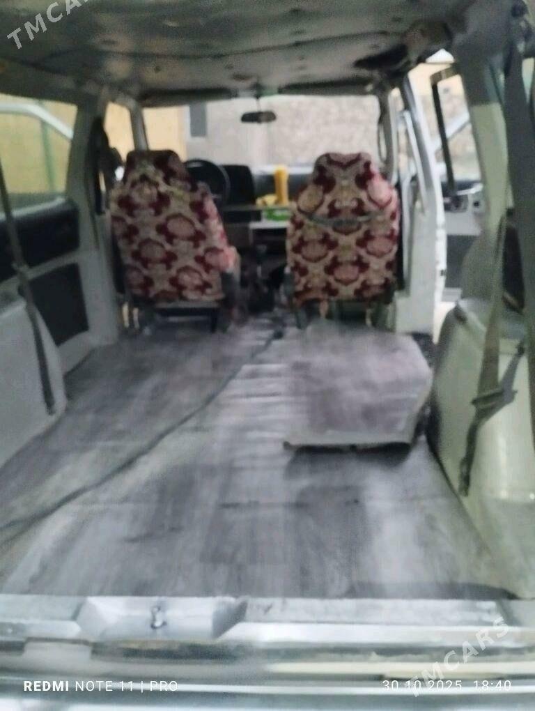 Toyota Sienna 1991 - 35 000 TMT - Туркменбаши - img 3