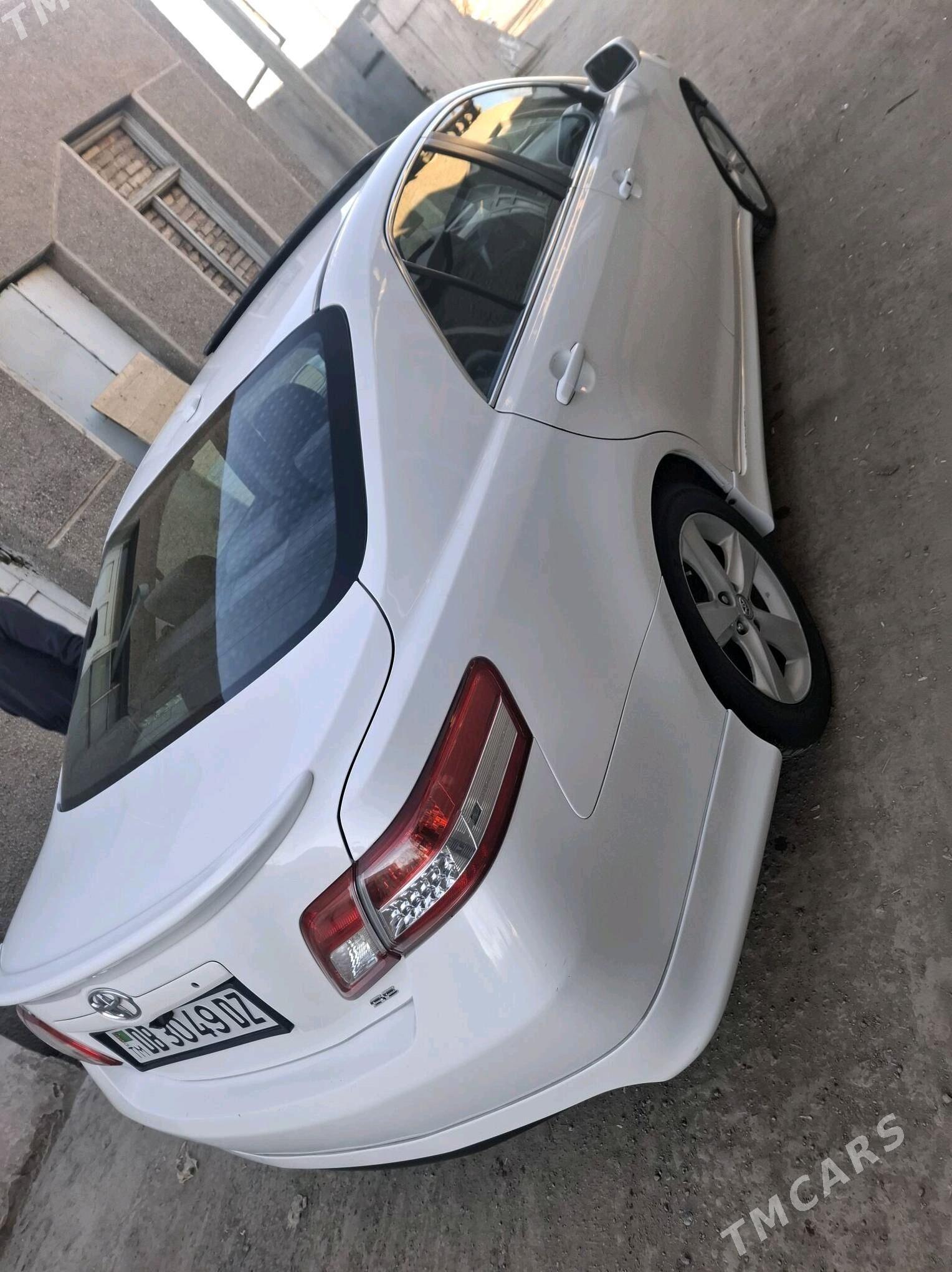 Toyota Camry 2011 - 260 000 TMT - Кёнеургенч - img 4