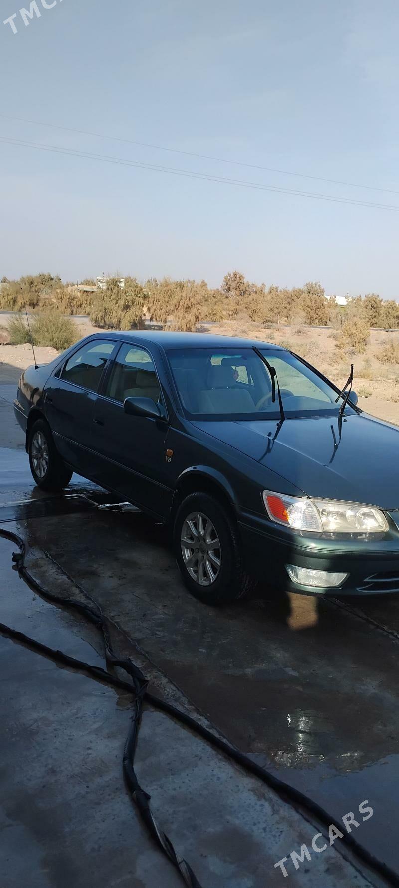 Toyota Camry 1999 - 113 000 TMT - Halaç - img 3