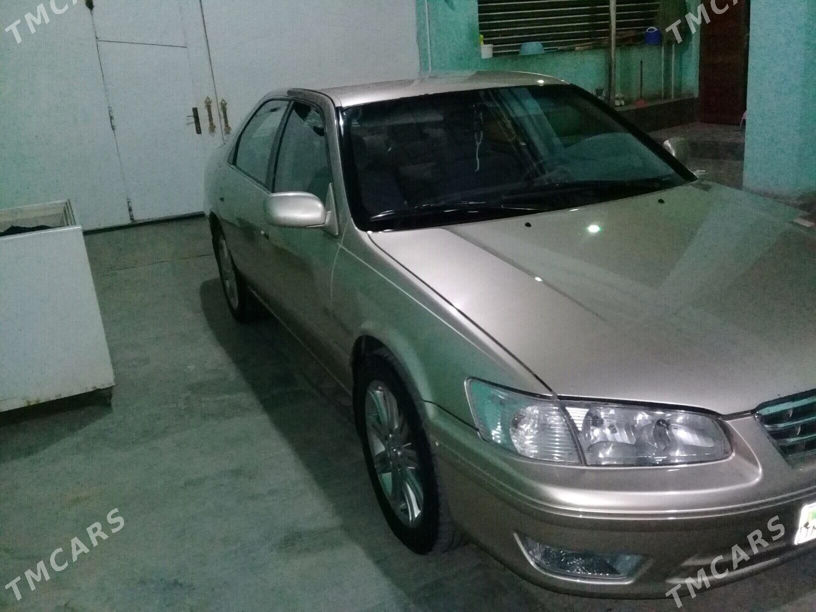 Toyota Camry 2000 - 200 000 TMT - Bäherden - img 4