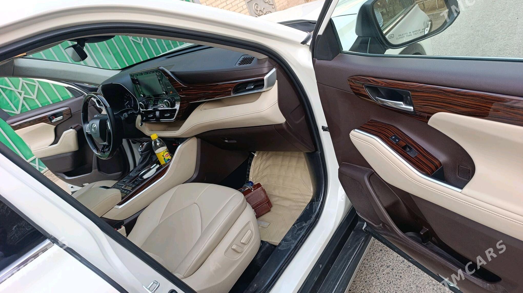 Toyota Highlander 2020 - 580 000 TMT - Мары - img 9