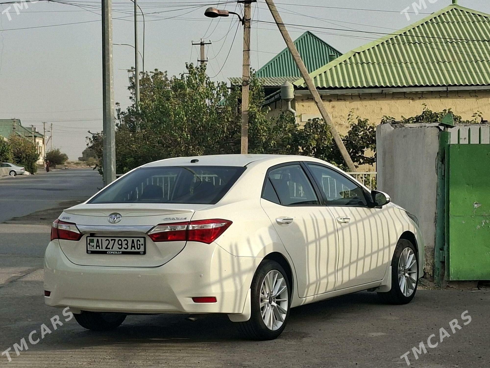 Toyota Corolla 2014 - 200 000 TMT - Чоганлы - img 2