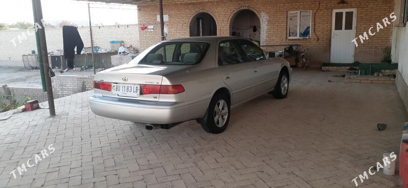Toyota Camry 2000 - 152 000 TMT - Halaç - img 6
