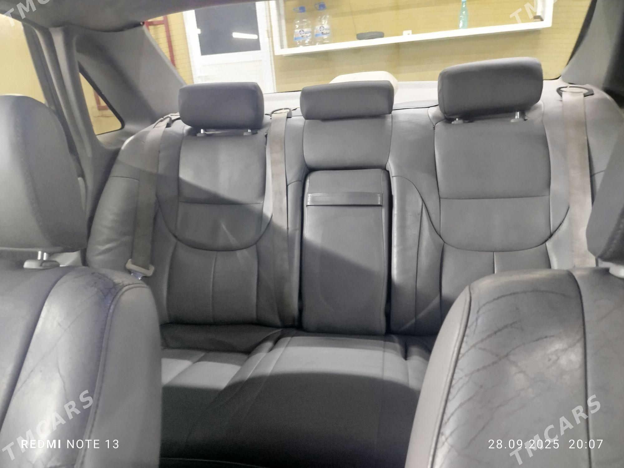 Toyota Avalon 2002 - 140 000 TMT - Mary - img 5