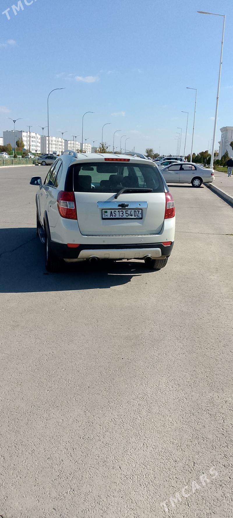 Chevrolet Captiva 2008 - 150 000 TMT - Дашогуз - img 6