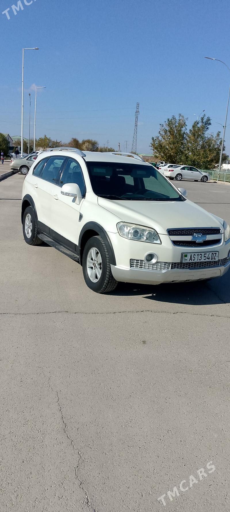 Chevrolet Captiva 2008 - 150 000 TMT - Дашогуз - img 2