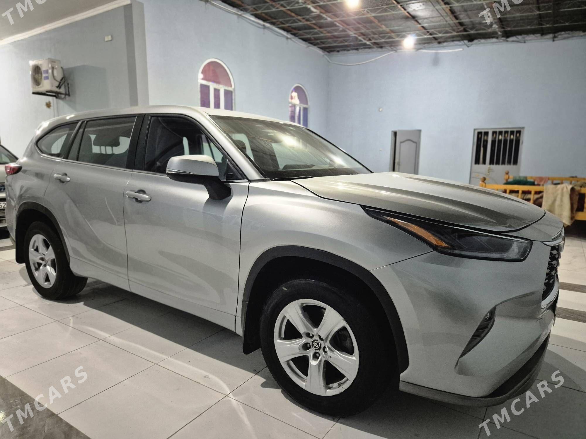 Toyota Highlander 2023 - 470 000 TMT - Дянев - img 5