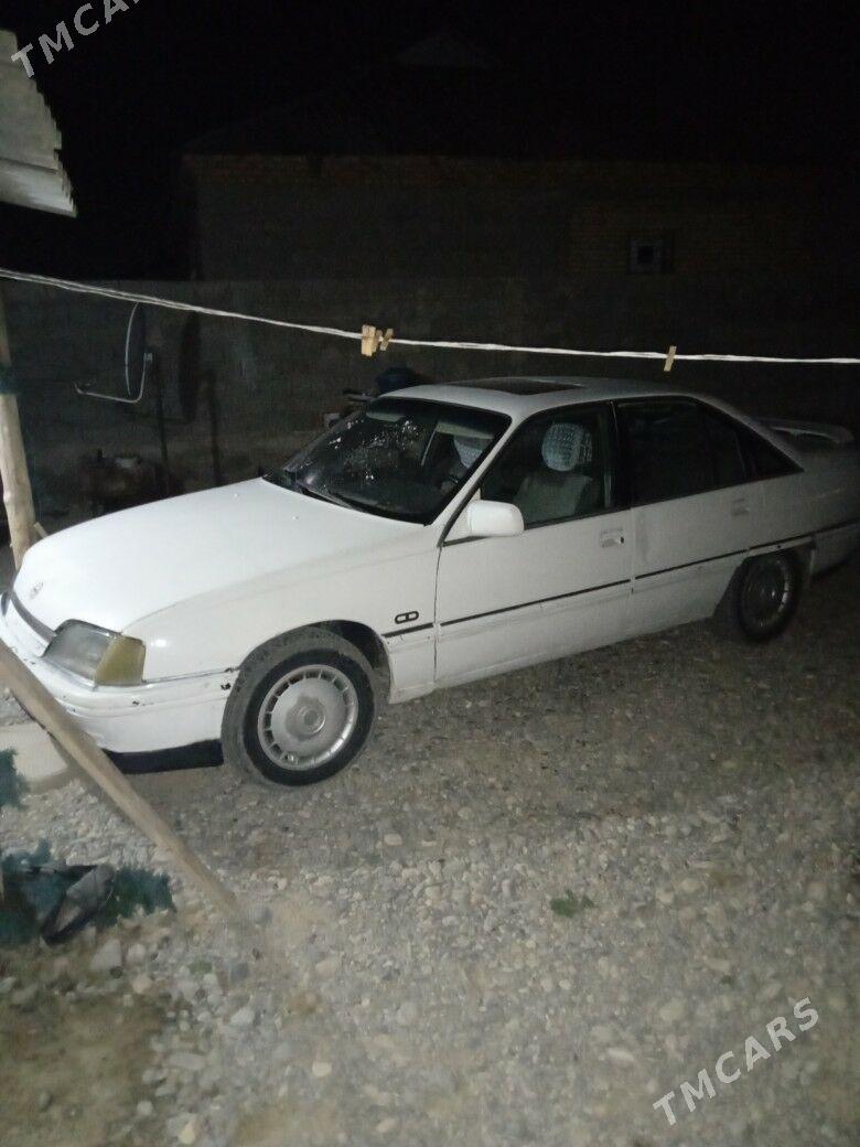 Opel Omega 1999 - 19 000 TMT - Кака - img 1