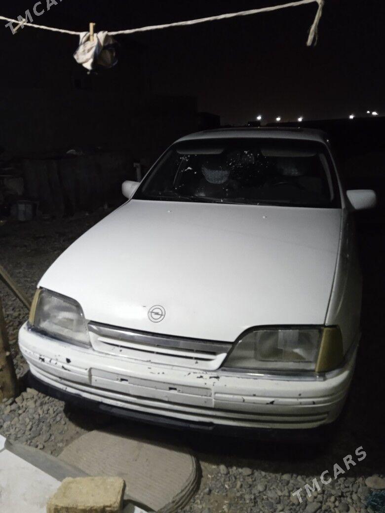 Opel Omega 1999 - 19 000 TMT - Кака - img 4