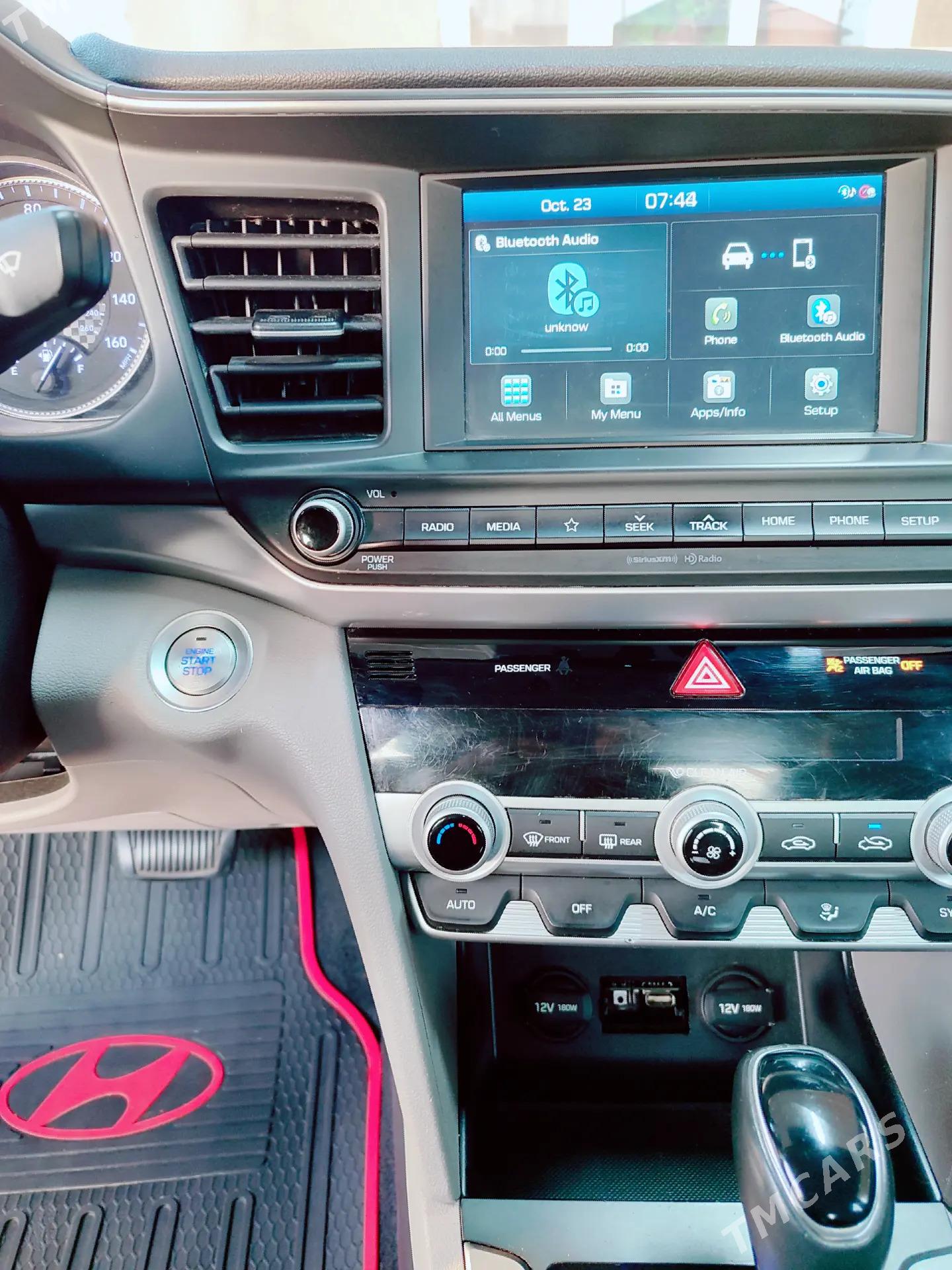 Hyundai Elantra 2020 - 225 000 TMT - Tejen - img 6