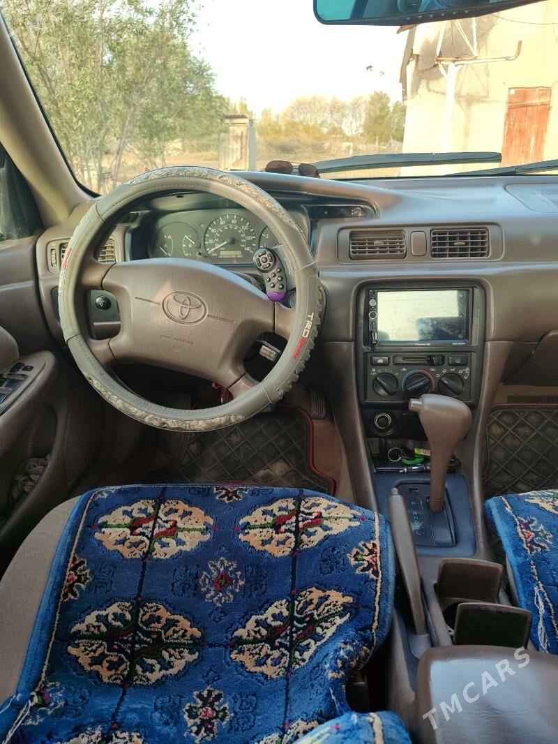 Toyota Camry 1999 - 140 000 TMT - етр. Туркменбаши - img 1