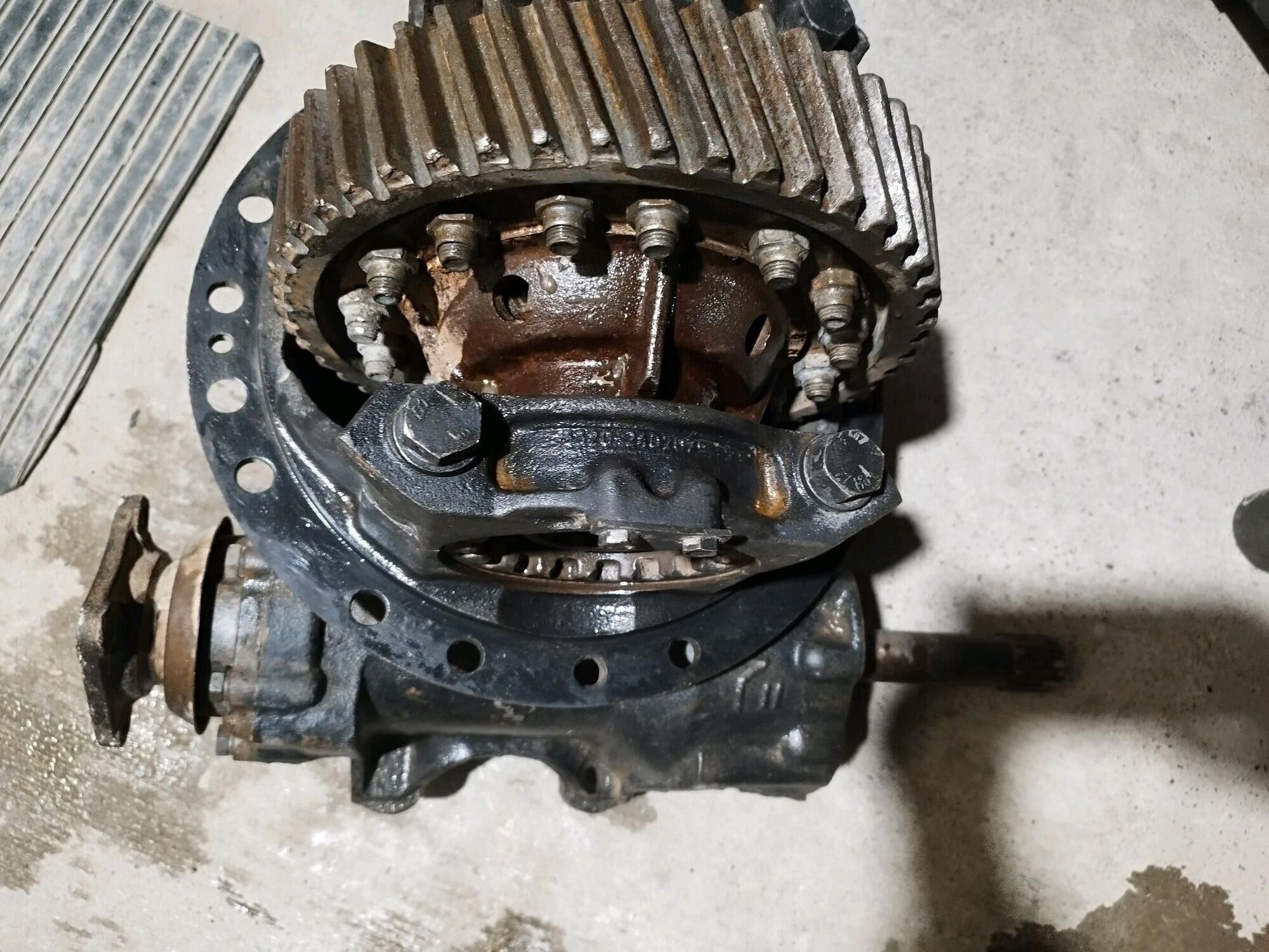 камаз Редуктор 49 диш 4 000 TMT - Рухабат (90-й разьезд) - img 1