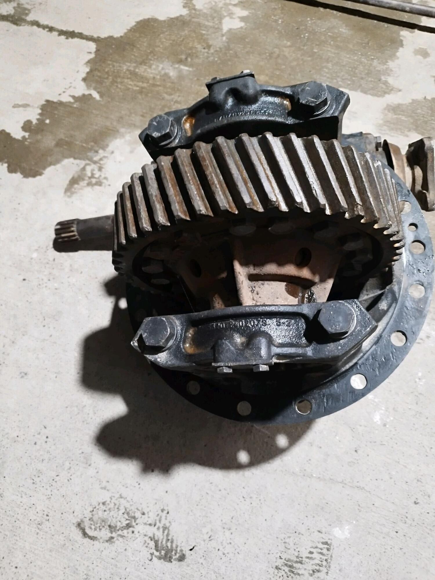 камаз Редуктор 49 диш 4 000 TMT - Рухабат (90-й разьезд) - img 2