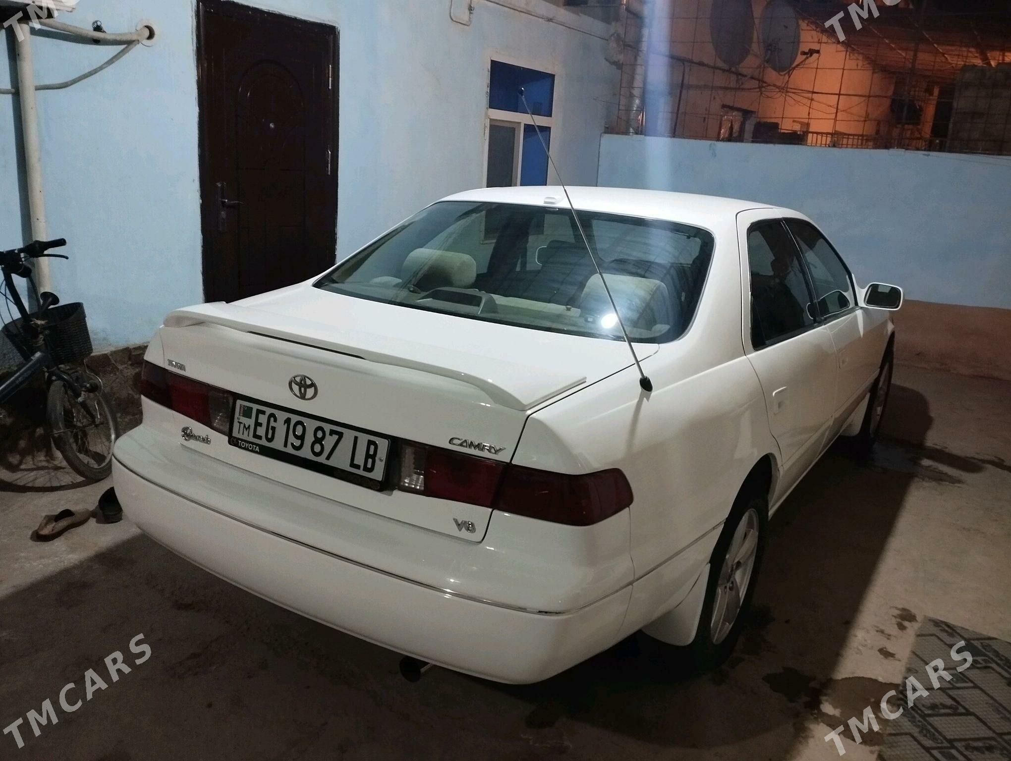 Toyota Camry 2000 - 130 000 TMT - Туркменабат - img 3