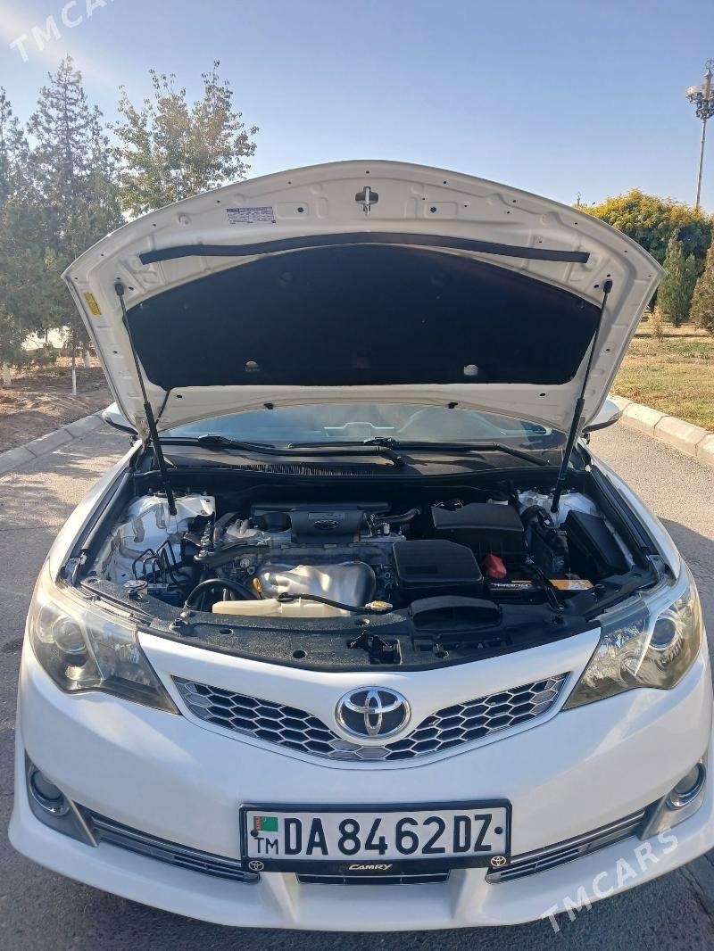 Toyota Camry 2012 - 250 000 TMT - Дашогуз - img 6