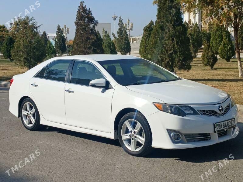 Toyota Camry 2012 - 250 000 TMT - Дашогуз - img 5