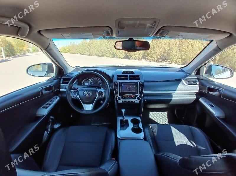 Toyota Camry 2012 - 250 000 TMT - Дашогуз - img 7