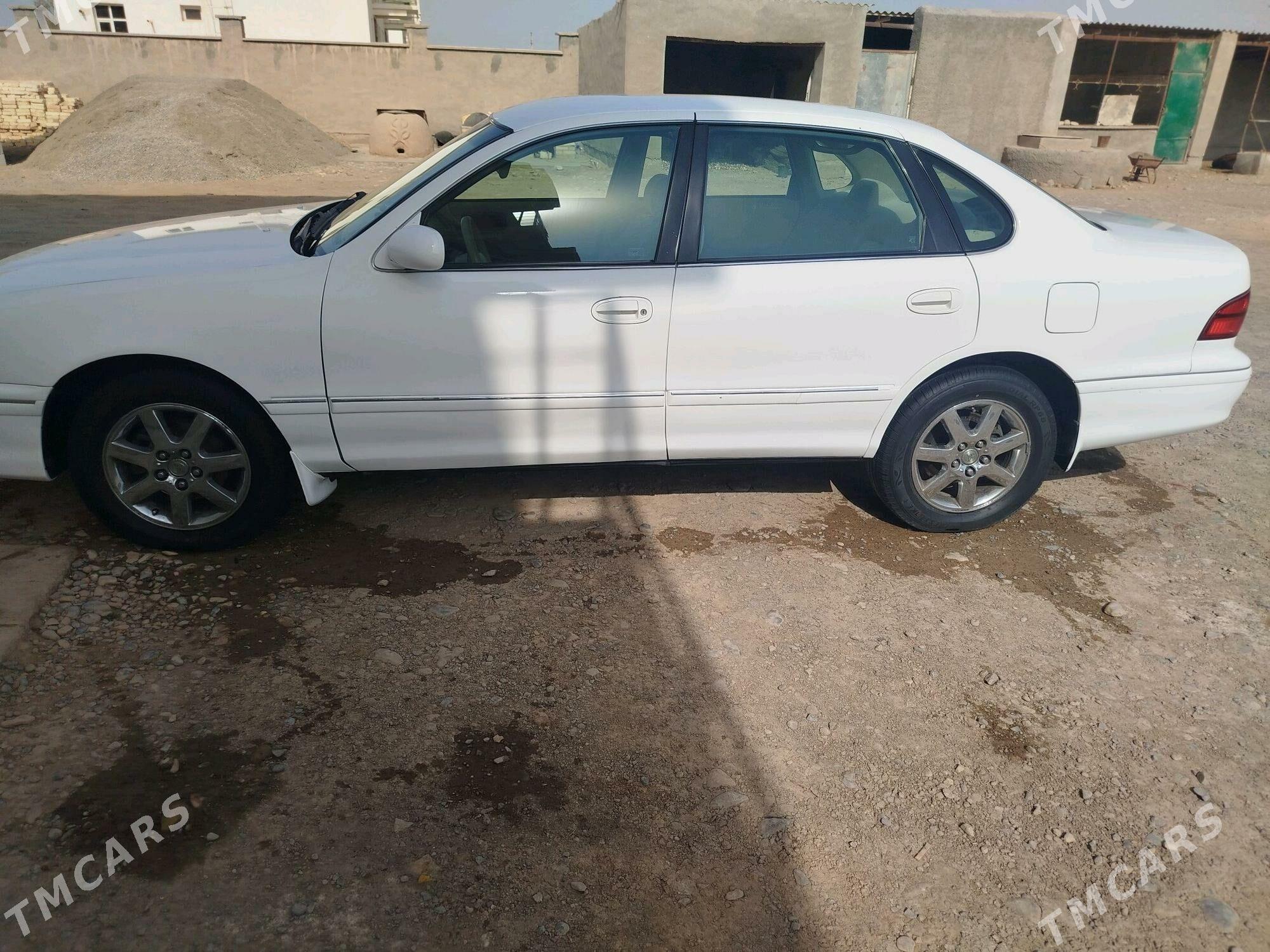 Toyota Avalon 1999 - 130 000 TMT - Бабадайхан - img 2