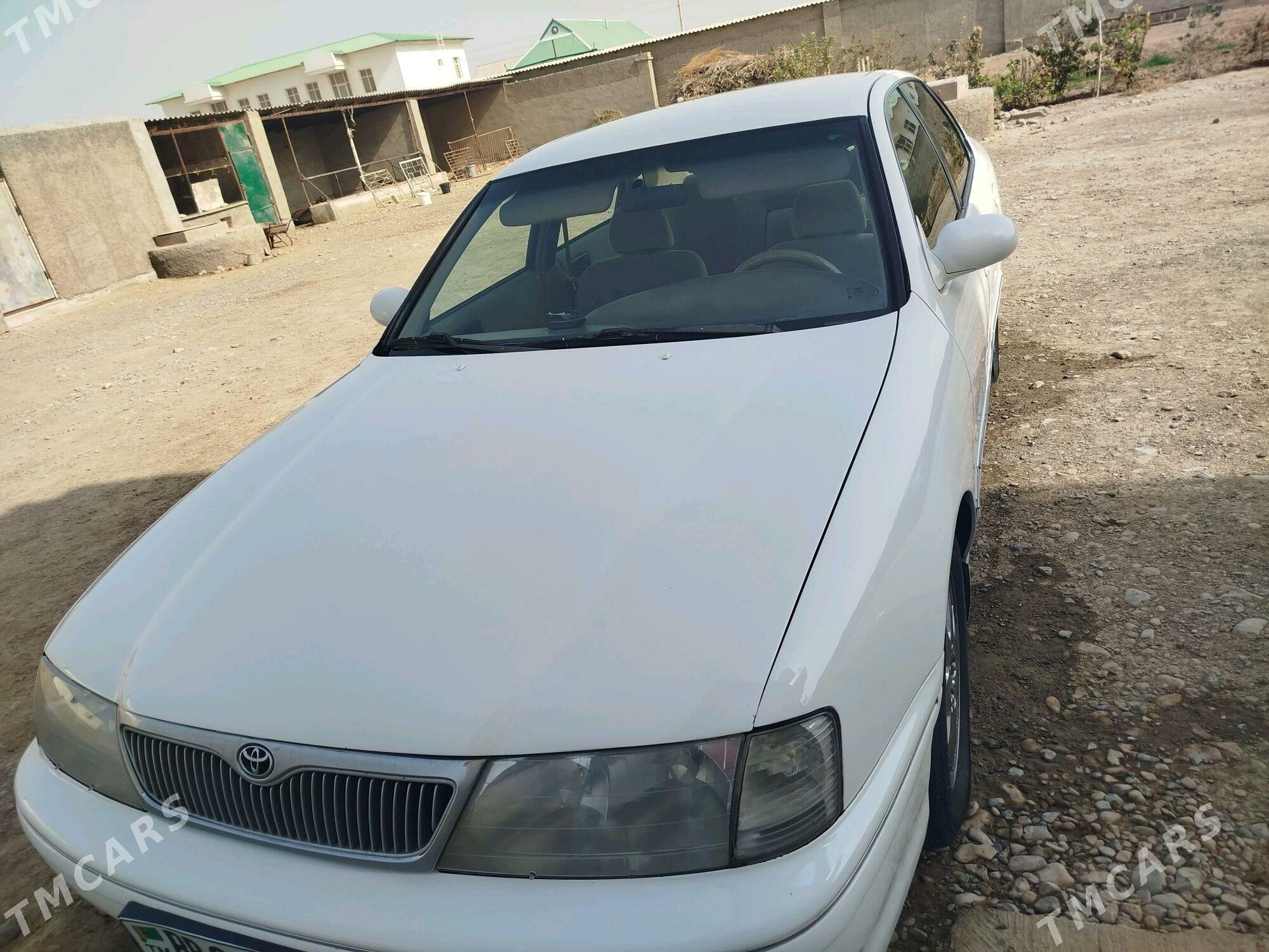 Toyota Avalon 1999 - 130 000 TMT - Бабадайхан - img 3