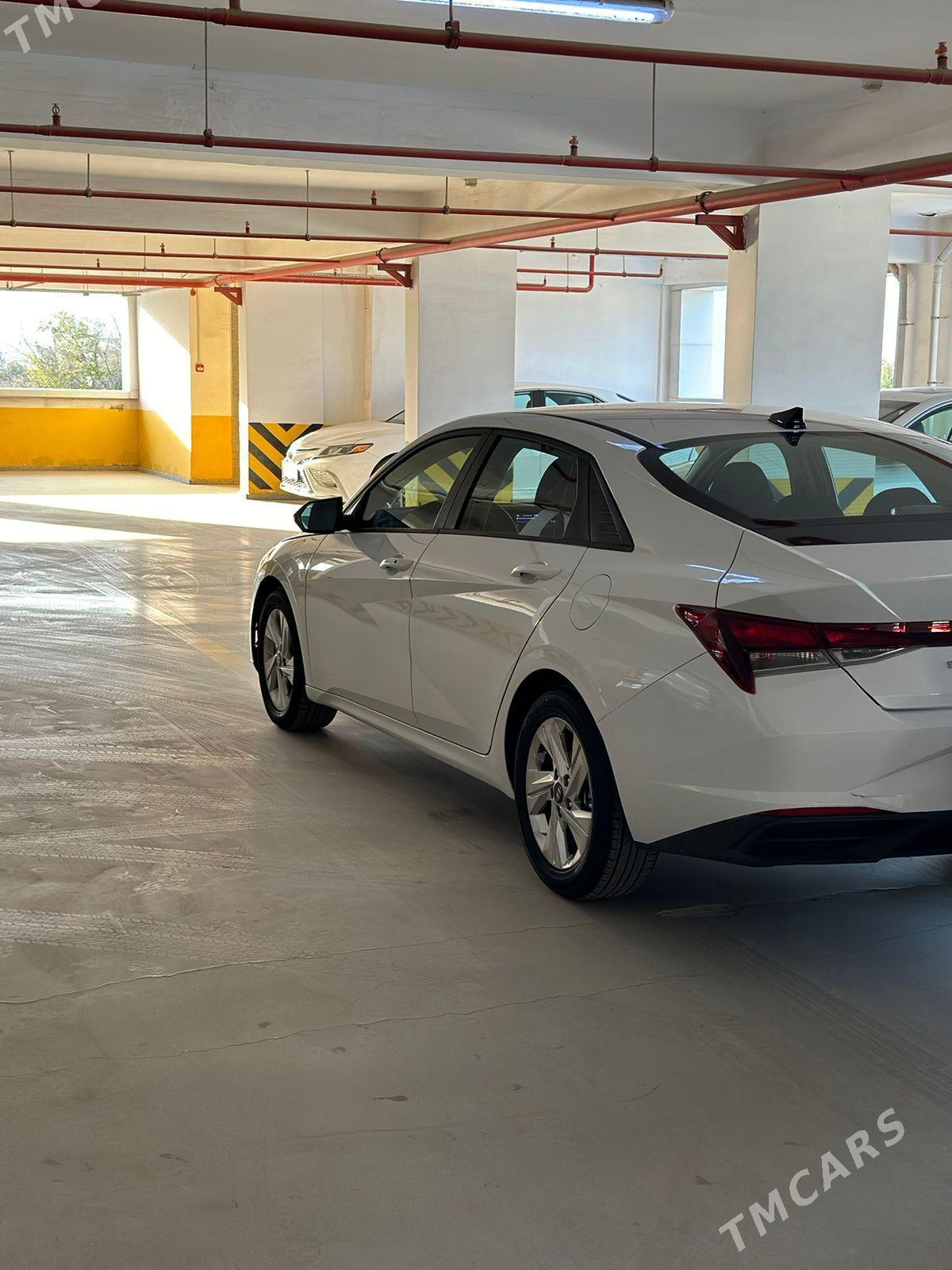Hyundai Elantra 2022 - 235 000 TMT - Aşgabat - img 3