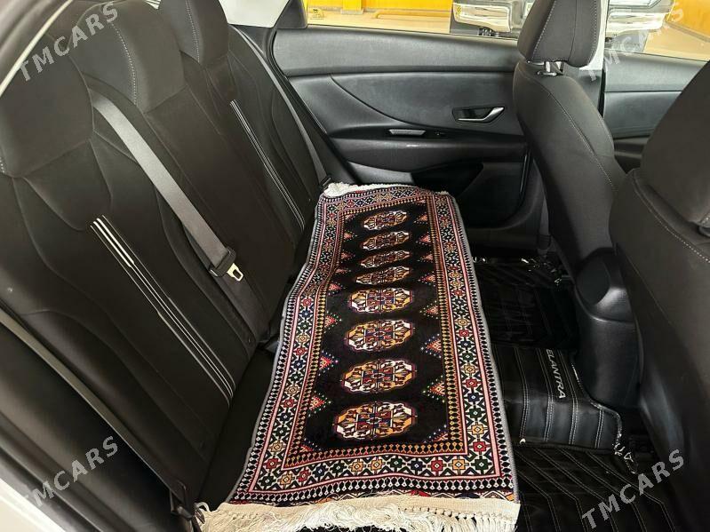 Hyundai Elantra 2022 - 235 000 TMT - Aşgabat - img 7