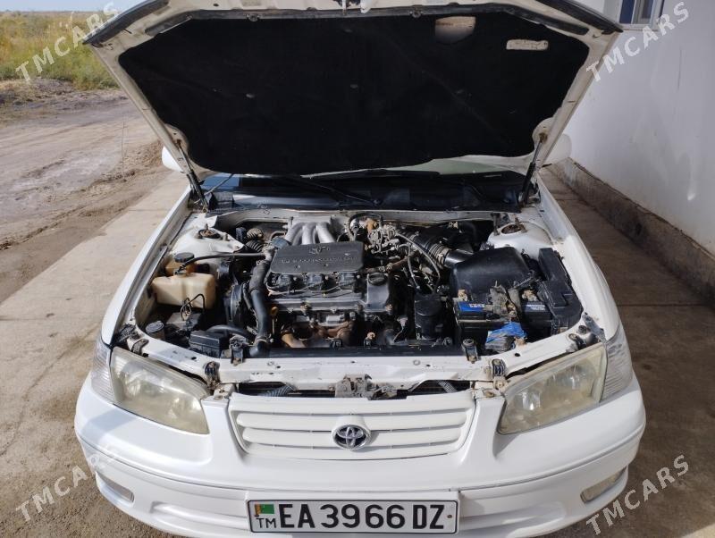 Toyota Camry 2000 - 138 000 TMT - Кёнеургенч - img 6