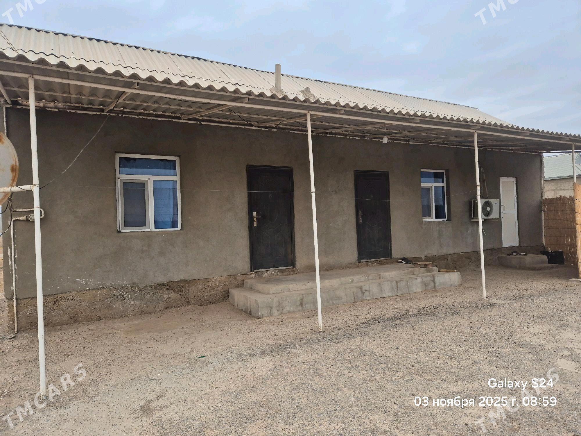 Satlyk jaý - Теджен - img 3