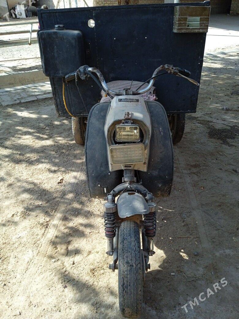 Fekon FK150-8G 2016 - 6 000 TMT - Теджен - img 4