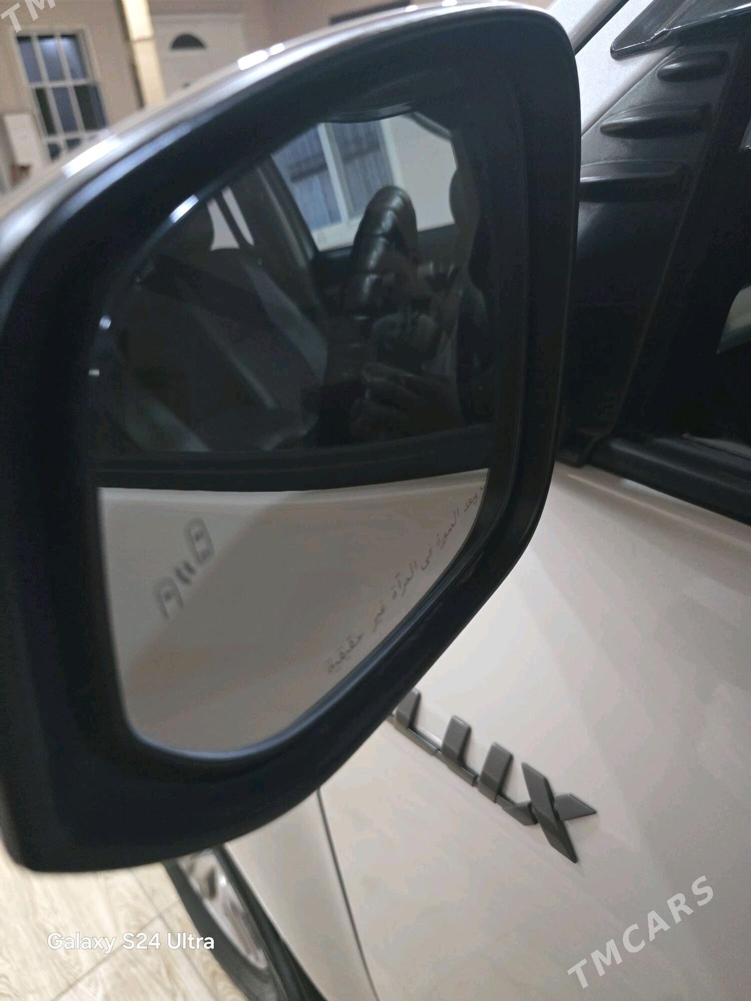 Toyota Hilux 2025 - 635 000 TMT - Туркменабат - img 2