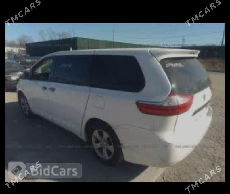 Toyota Sienna 2017 - 370 000 TMT - 30 мкр - img 10