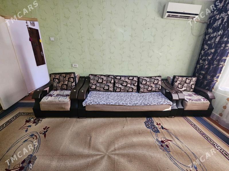 diwan kresla - Howdan "A" - img 2