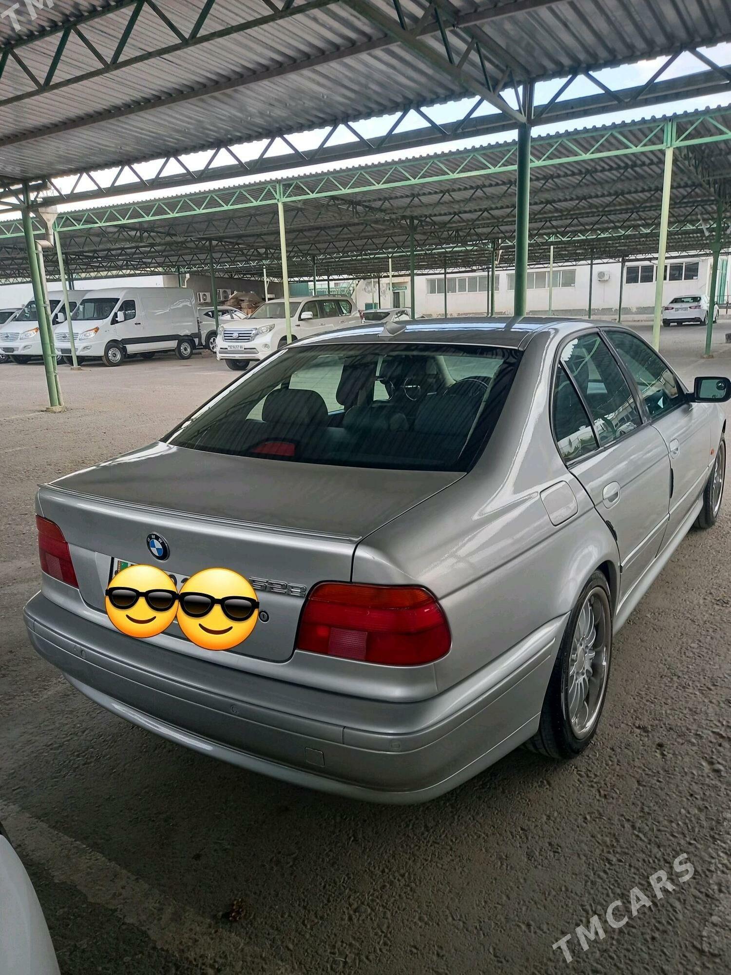 BMW E39 1999 - 110 000 TMT - Ашхабад - img 3