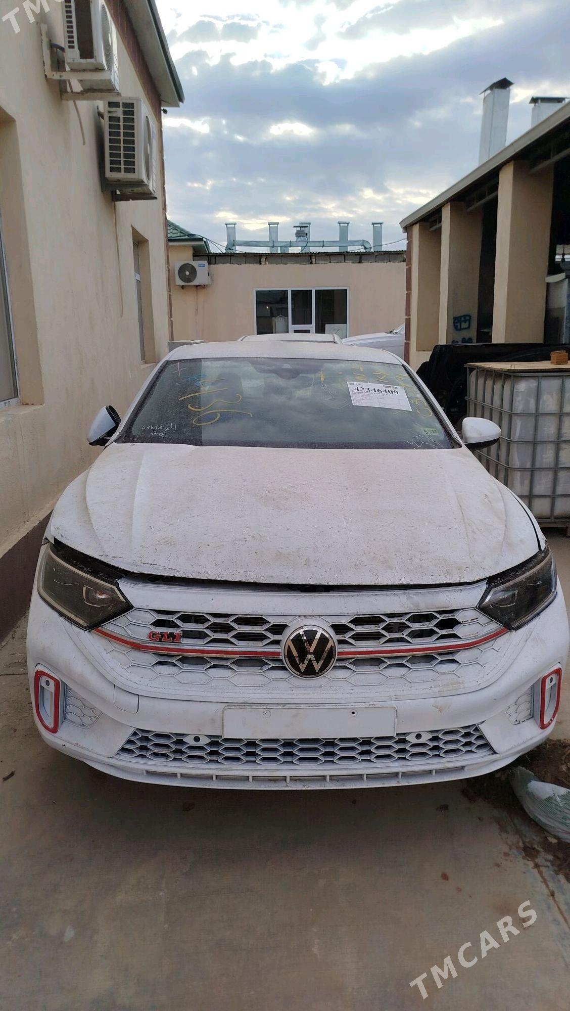 Volkswagen Jetta 2024 - 215 000 TMT - Гуртли - img 1