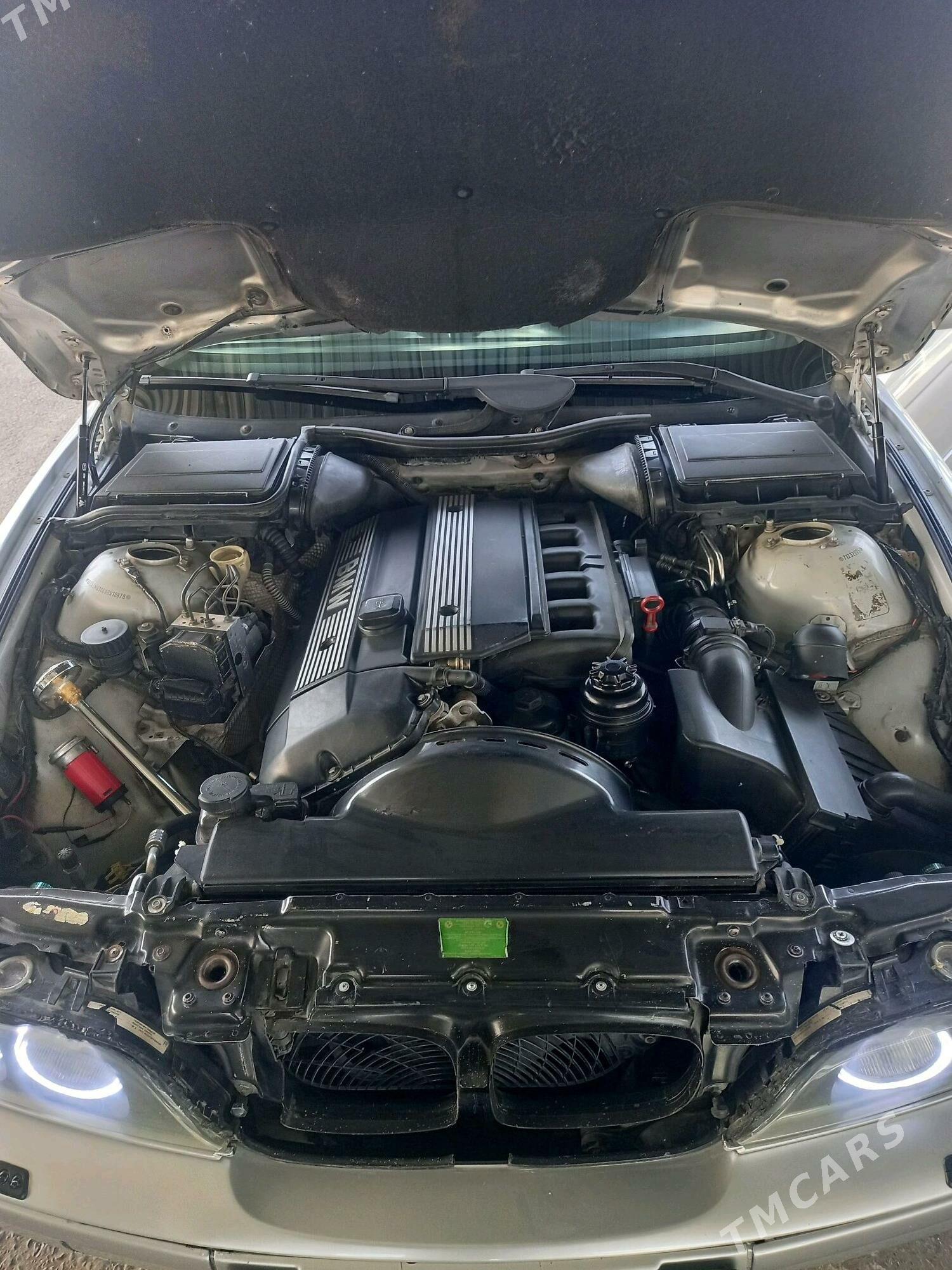 BMW E39 1999 - 110 000 TMT - Ашхабад - img 6