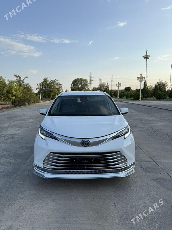 Toyota Sienna 2022 - 465 000 TMT - Дашогуз - img 5