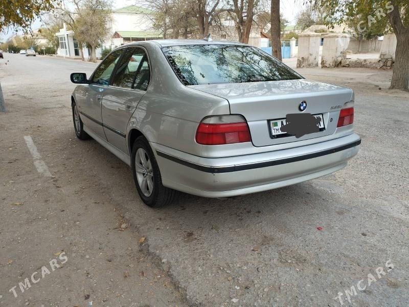 BMW 528 1998 - 88 000 TMT - Балканабат - img 2