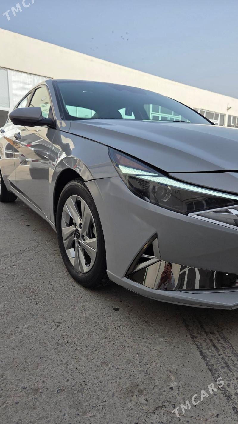 Hyundai Elantra 2021 - 274 000 TMT - Türkmenabat - img 3