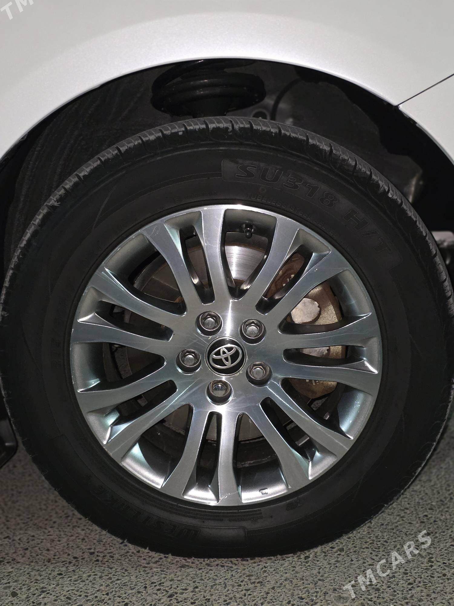 Toyota Sienna 2020 - 515 000 TMT - Aşgabat - img 2