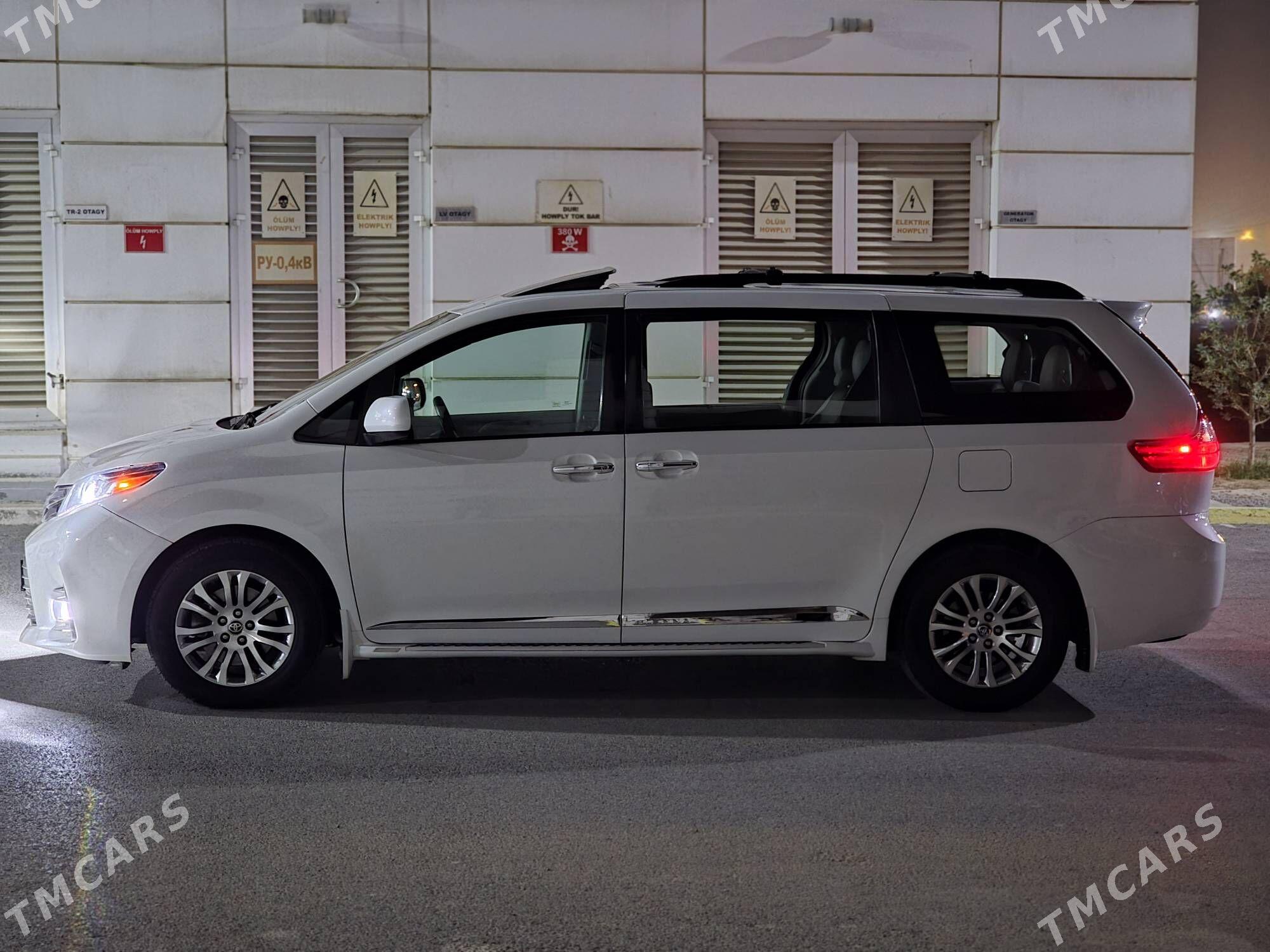 Toyota Sienna 2020 - 515 000 TMT - Aşgabat - img 7