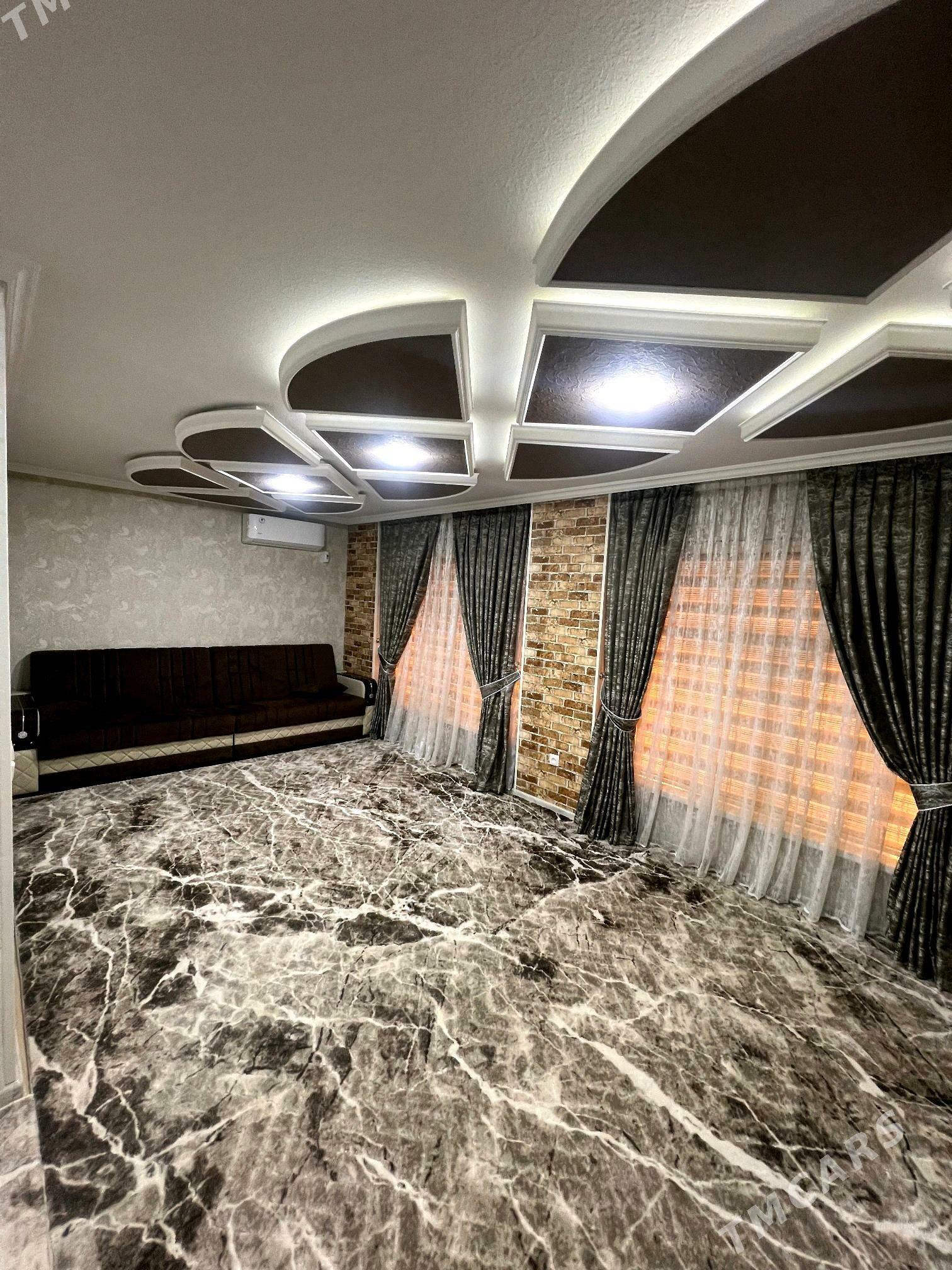 SATLYK JAÝ  40-yyl köçe - Mary - img 1