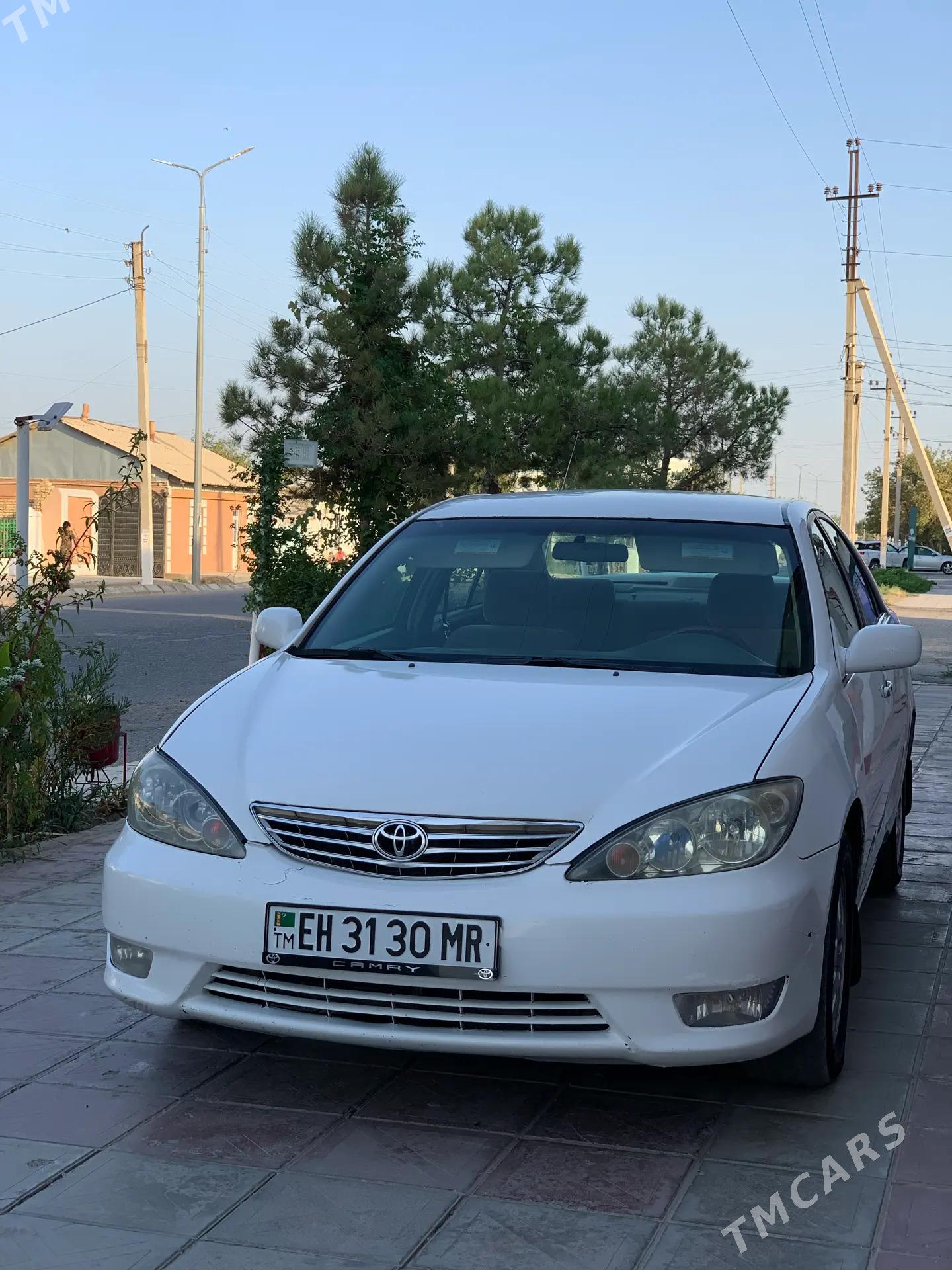 Toyota Camry 2003 - 135 000 TMT - Байрамали - img 4